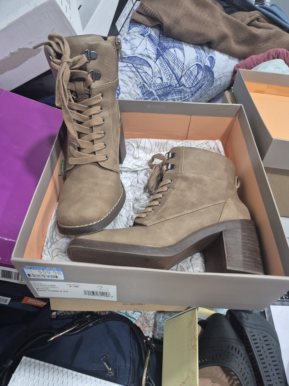 NWT Crown Vintage Tan Lace-Up Ankle Boots with Side Zipper - Picture 4 of 5